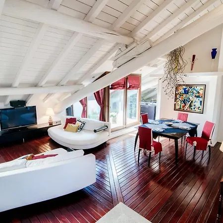 Exclusive Penthouse - By Myhomeincomo (adults Only) Apartament