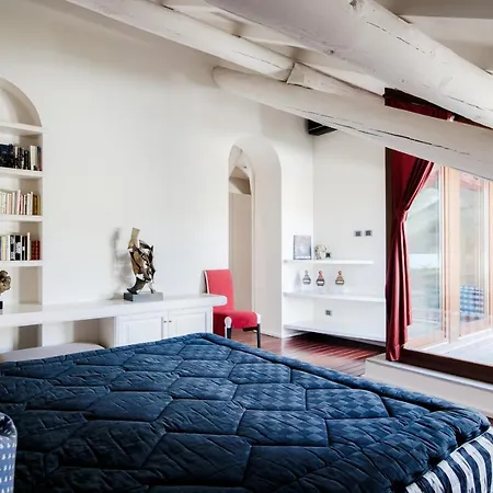 Exclusive Penthouse - By Myhomeincomo (adults Only) Apartament *