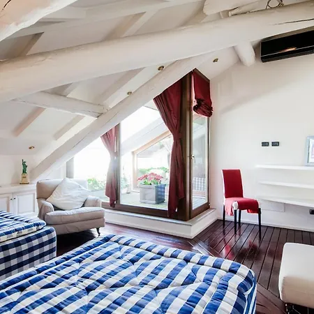 Exclusive Penthouse - By Myhomeincomo (adults Only) Apartament